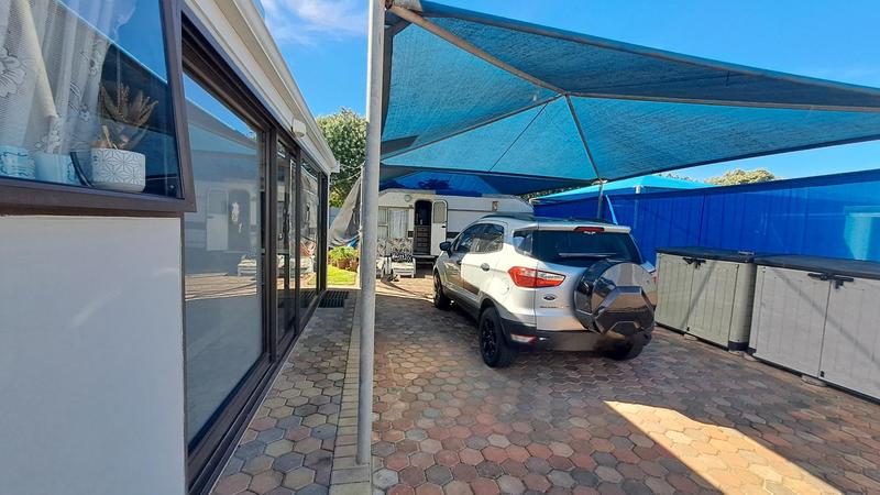 1 Bedroom Property for Sale in Stilbaai East Western Cape